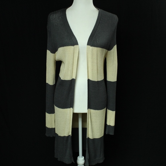 Doe & Rae | Gray & Beige Open Faced Cardigan | Sz S - Picture 2 of 15